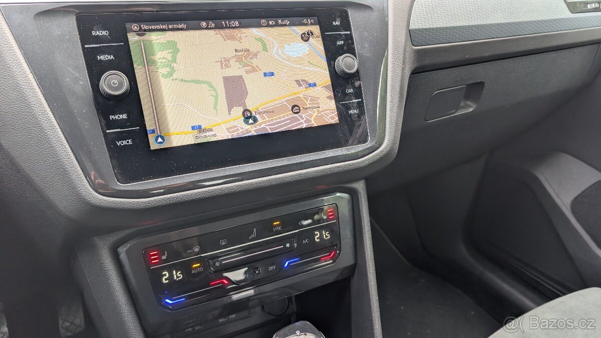 Volkswagen TIGUAN 2.0tdi 110kw automat DSG - 13