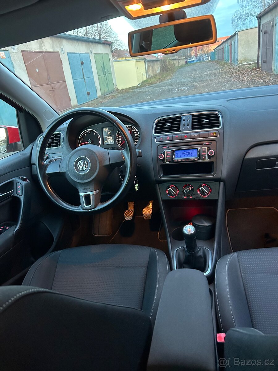 Volkswagen Polo 1.2 benzín 51kW - 13