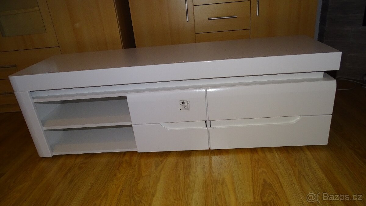 Konferenční stolek nový 80x80x40 cm - 13