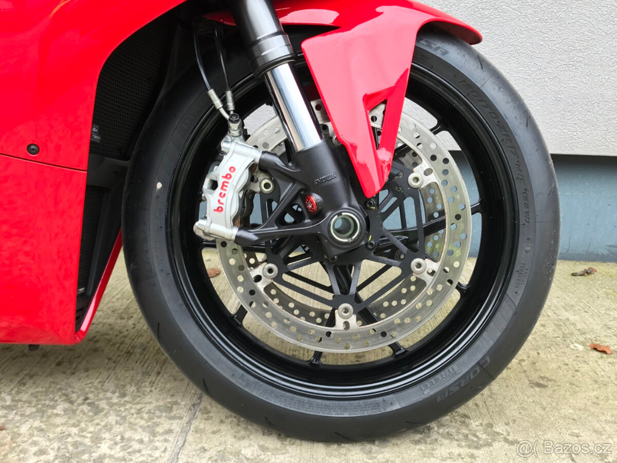 Ducati Panigale V4, 9.064 km - 13
