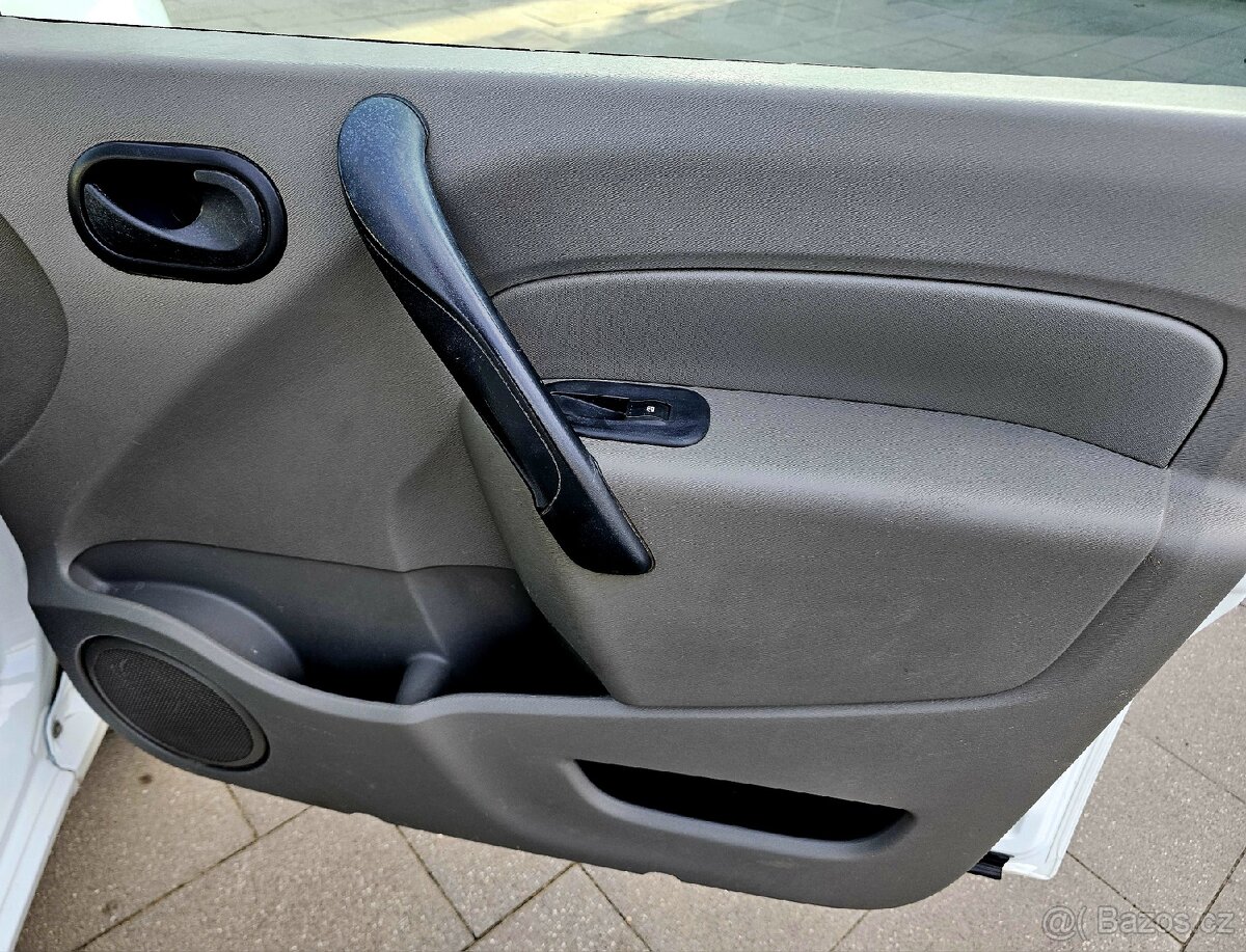 RENAULT KANGOO 1.6 64kw Benzín 2010 - 13