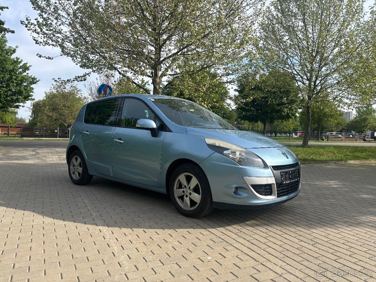 RENAULT SCENIC 1.4 TCe Dynamique - 13