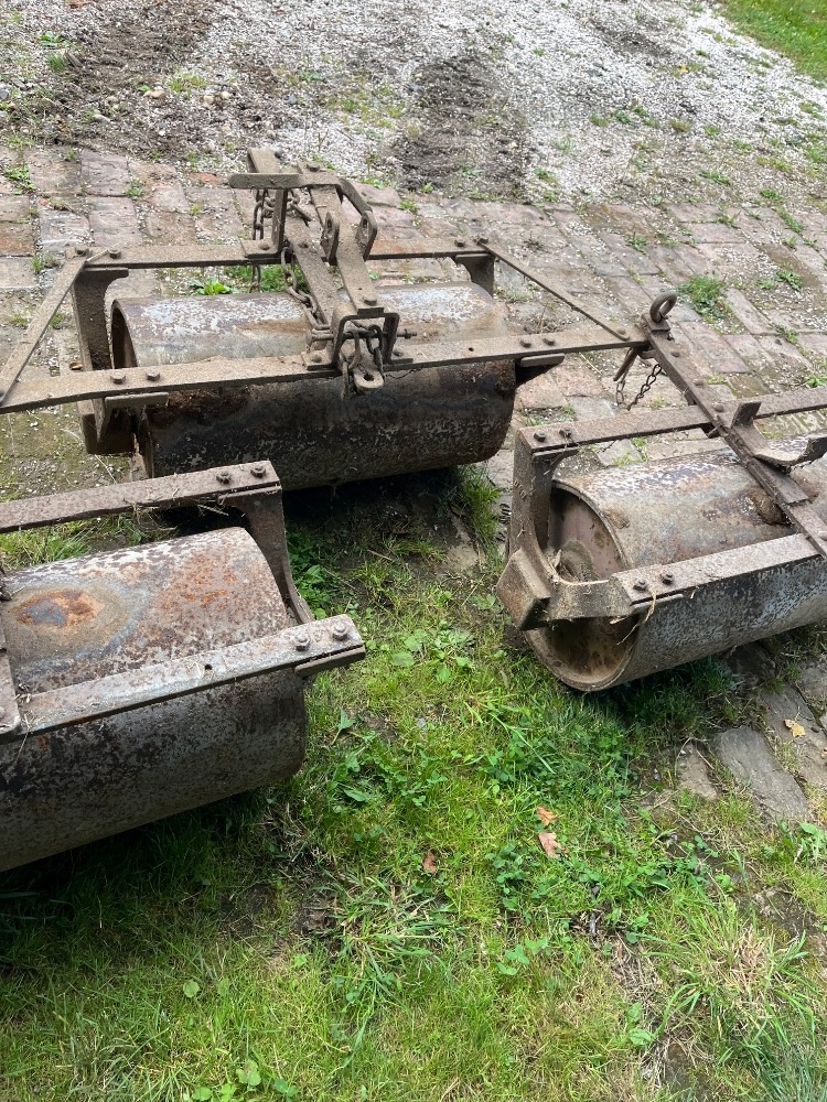 Prodám starý koňský pluh a polní válce - 13
