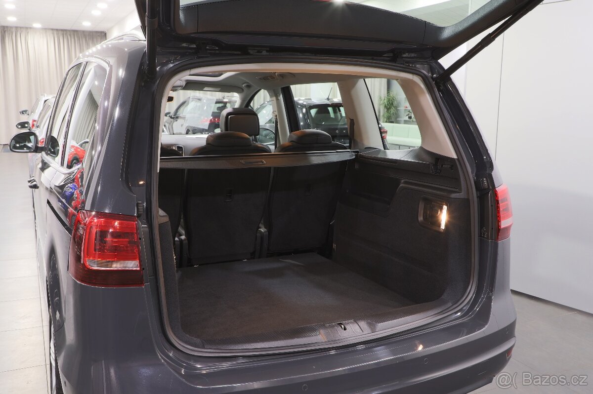 VW Sharan 1.4TSI 110kW DSG Highline - záruka Autodraft - 13