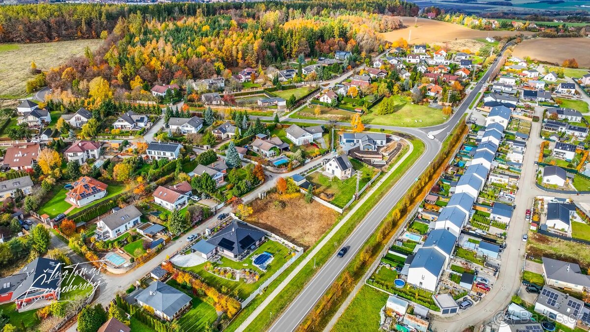 Kompletně zasíťovaný pozemek v Nové Vsi pod Pleší o výměře 1 - 13