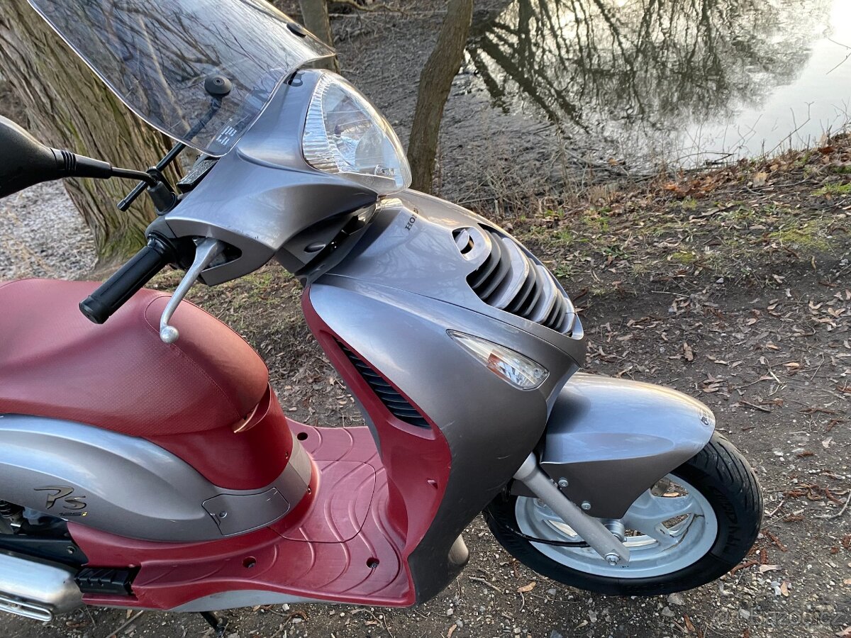 Honda Ps 125 i.e - 13