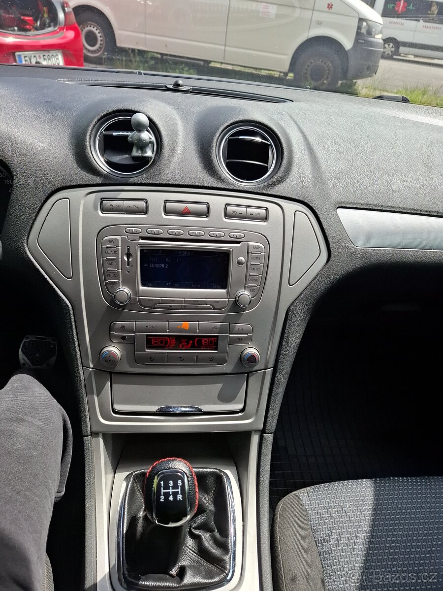 Ford mondeo mk4 - 13