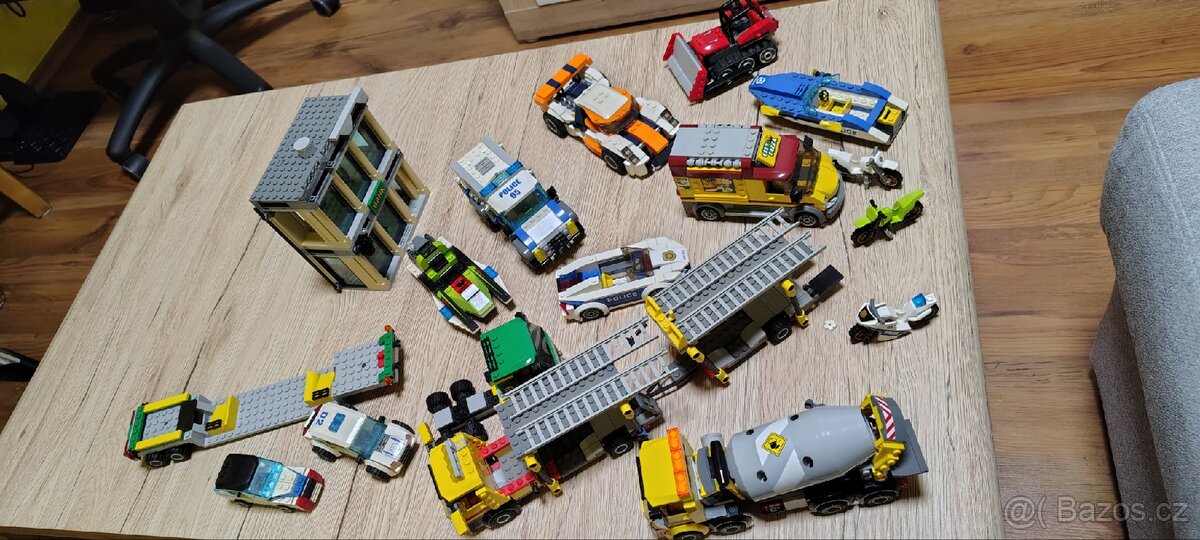Lego více setů - 13