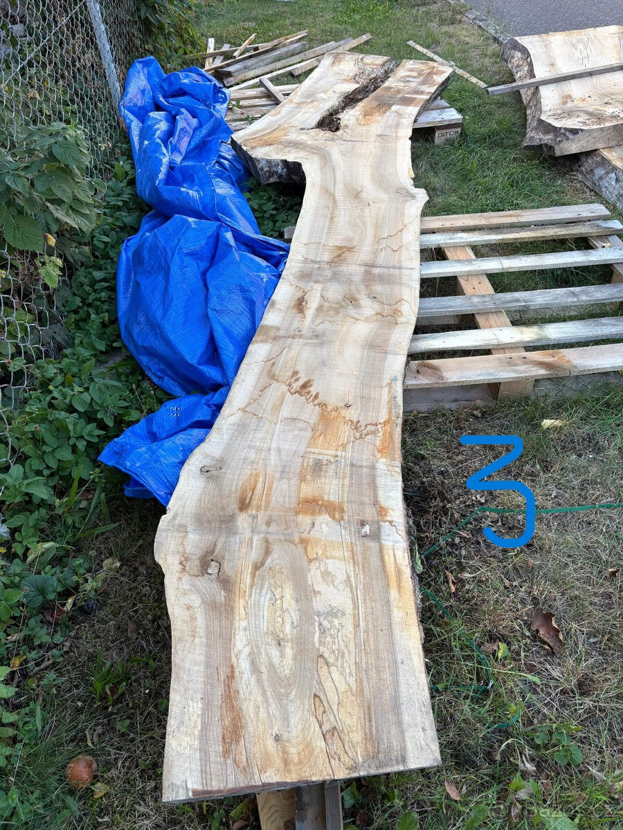 Ořechové fošny - tl. 10 cm - 13