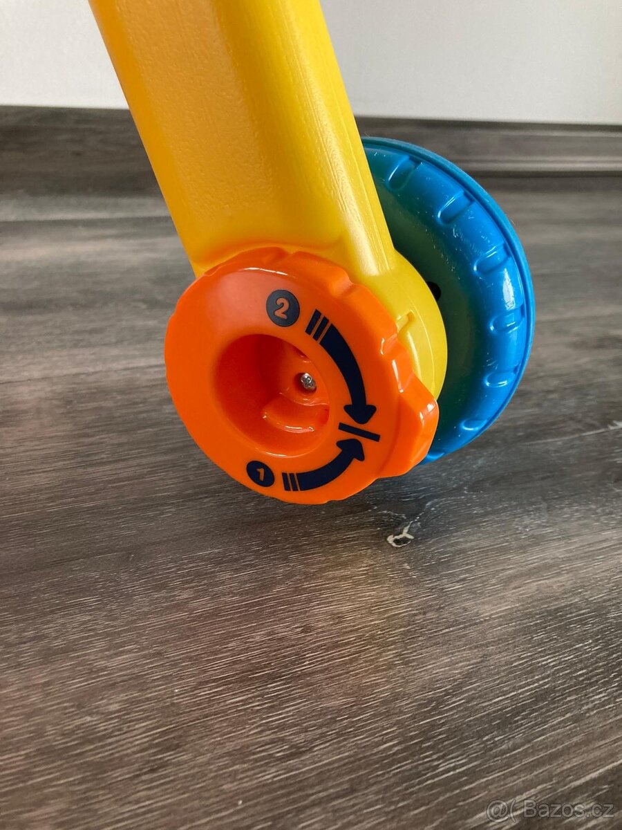 Chodítka a hrací stolek - 13