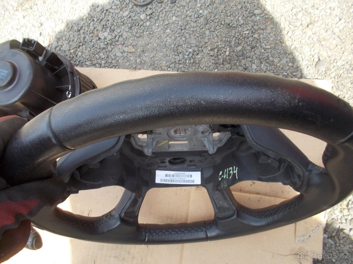 Díly 4. Ford Focus III 1.0 EcoBoost 74kw - 13