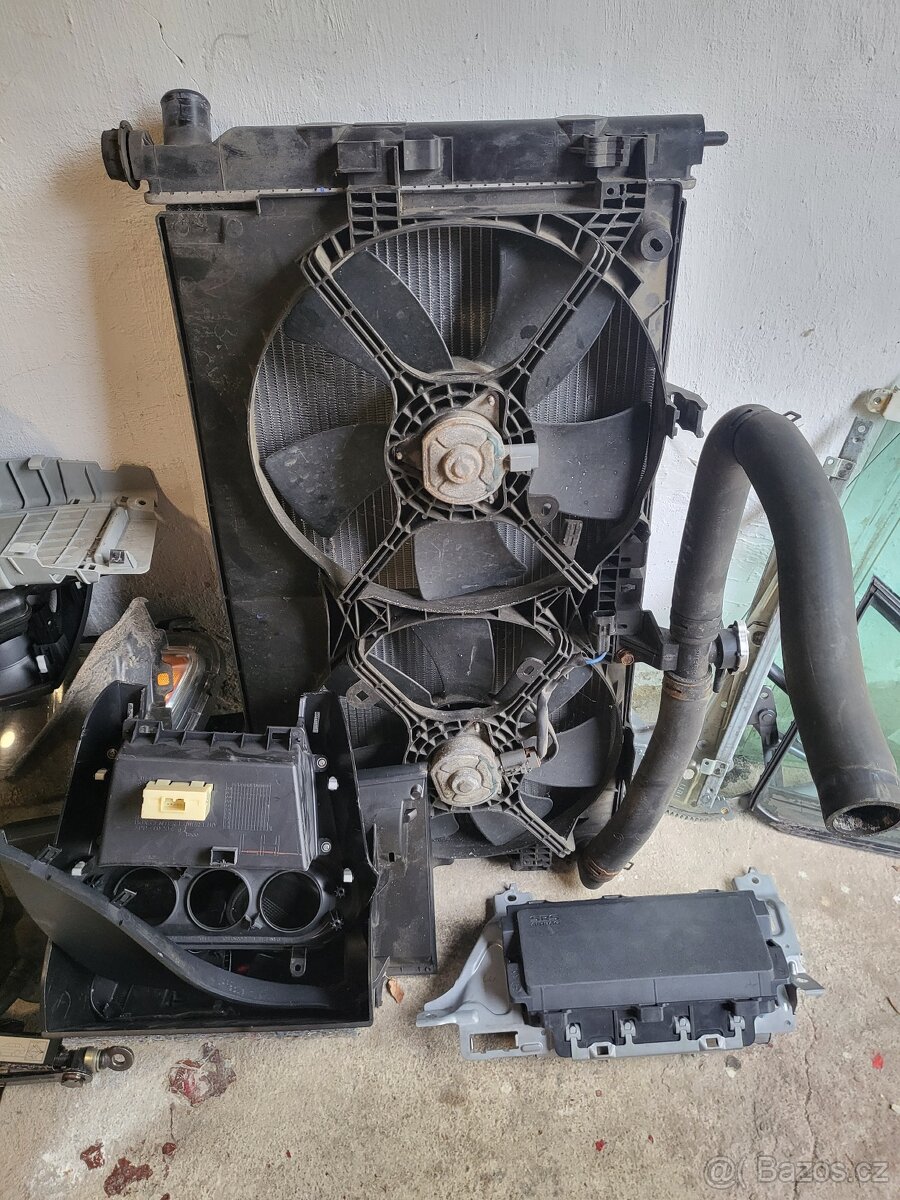 Mitsubishi Lancer 1.8 Mivec. Rok 2009... - 13