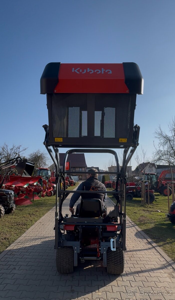 Traktorová sekačka Kubota G231HD - 13