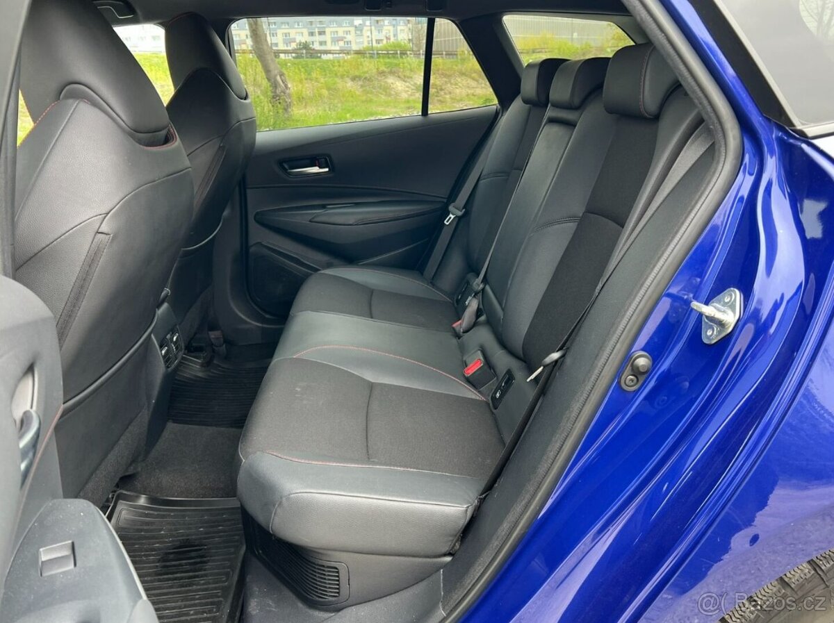 Toyota Corolla GR - 13
