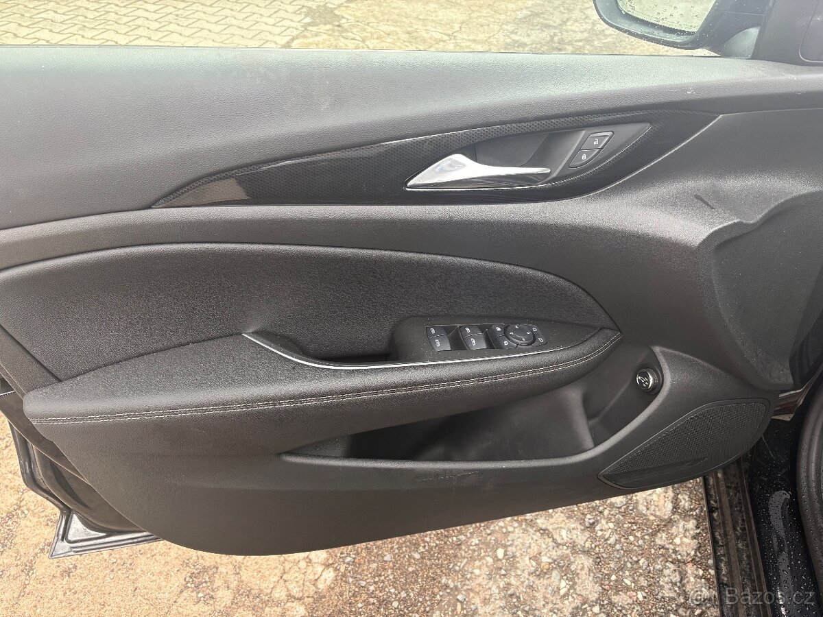 Opel insignia - 13