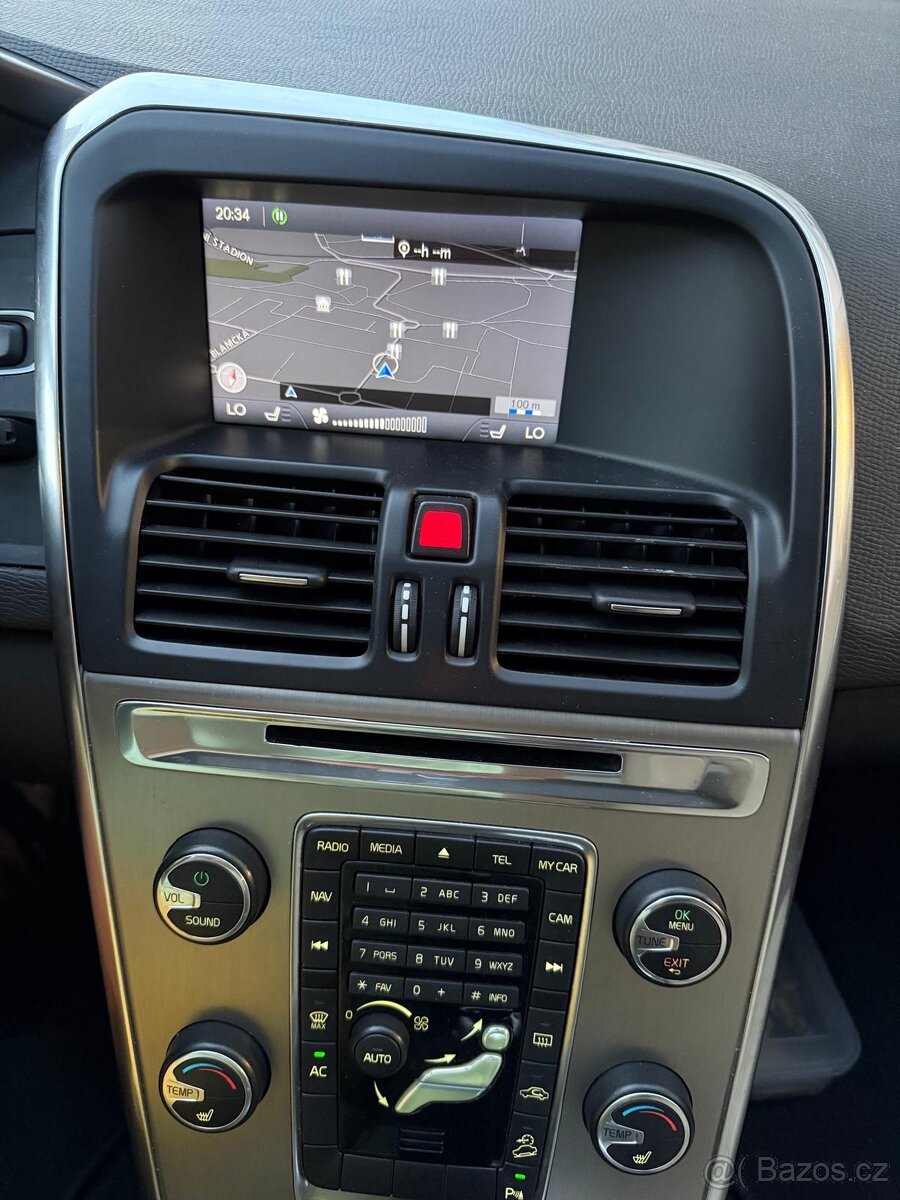 Volvo XC60 - 13