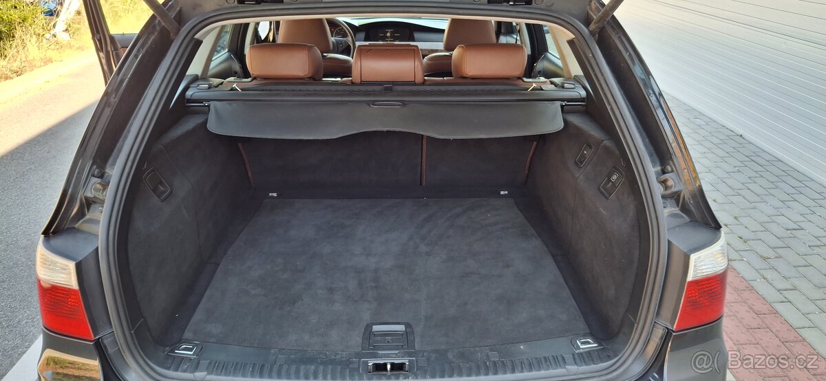 Bmw e61 - 13