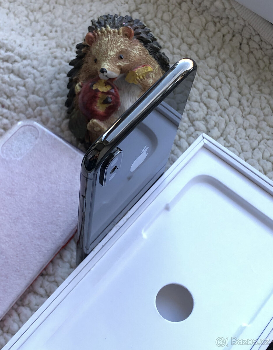 NEVÍDANĚ ZACHOVALÝ – Apple iPhone X 64GB Gray - TOP - 13