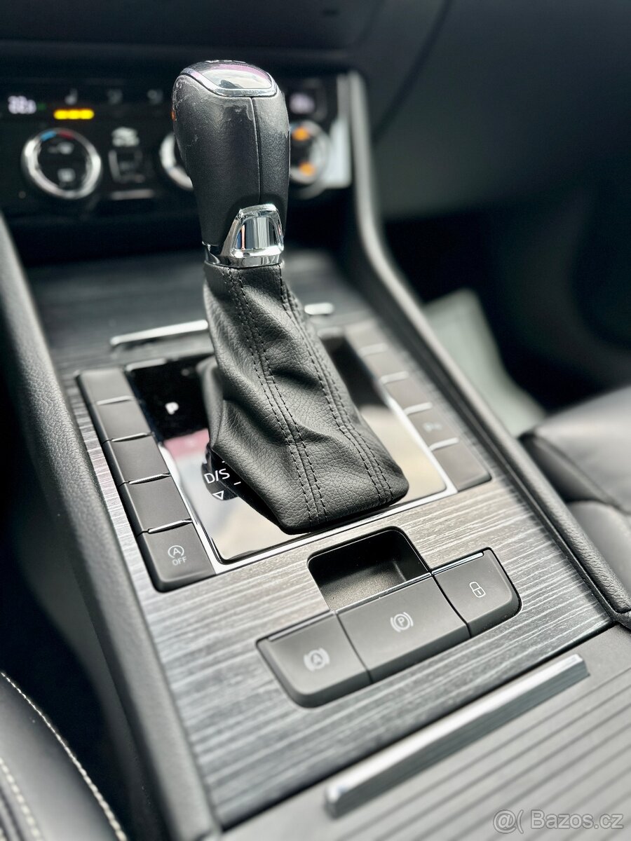 Škoda Superb 3 2023 2.0 TDi 110kW 185tkm Tažné/ACC/Kůže - 13