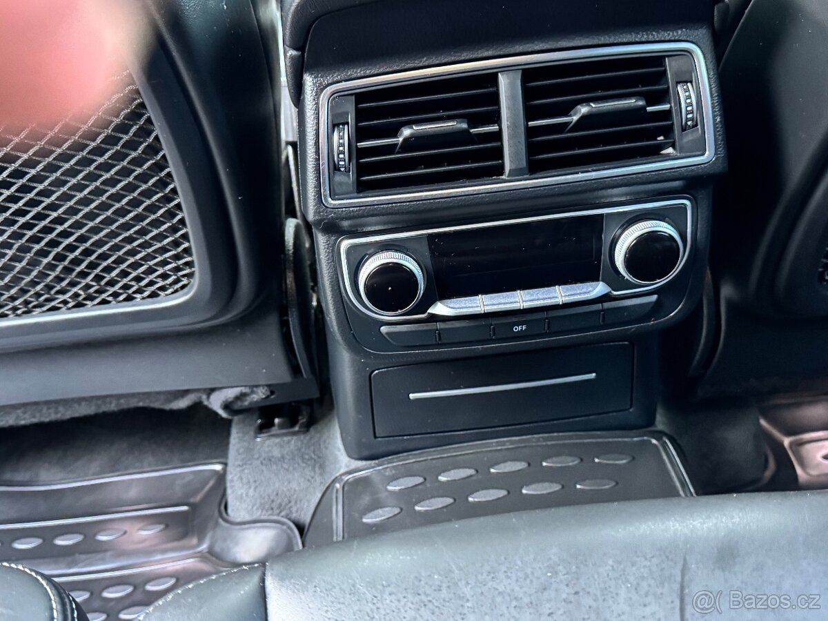 Audi Q7 3.0 TDI 200kw S-Line 7 míst - 13