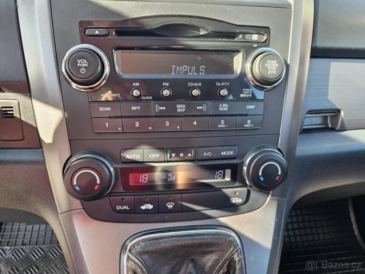Honda CR-V, 2L BENZIN,4x4, SPLÁTKY - 13