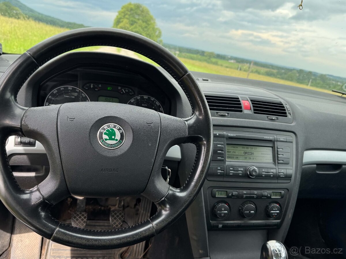 Škoda Octavia 2 2.0 tdi 103kw combi - 13