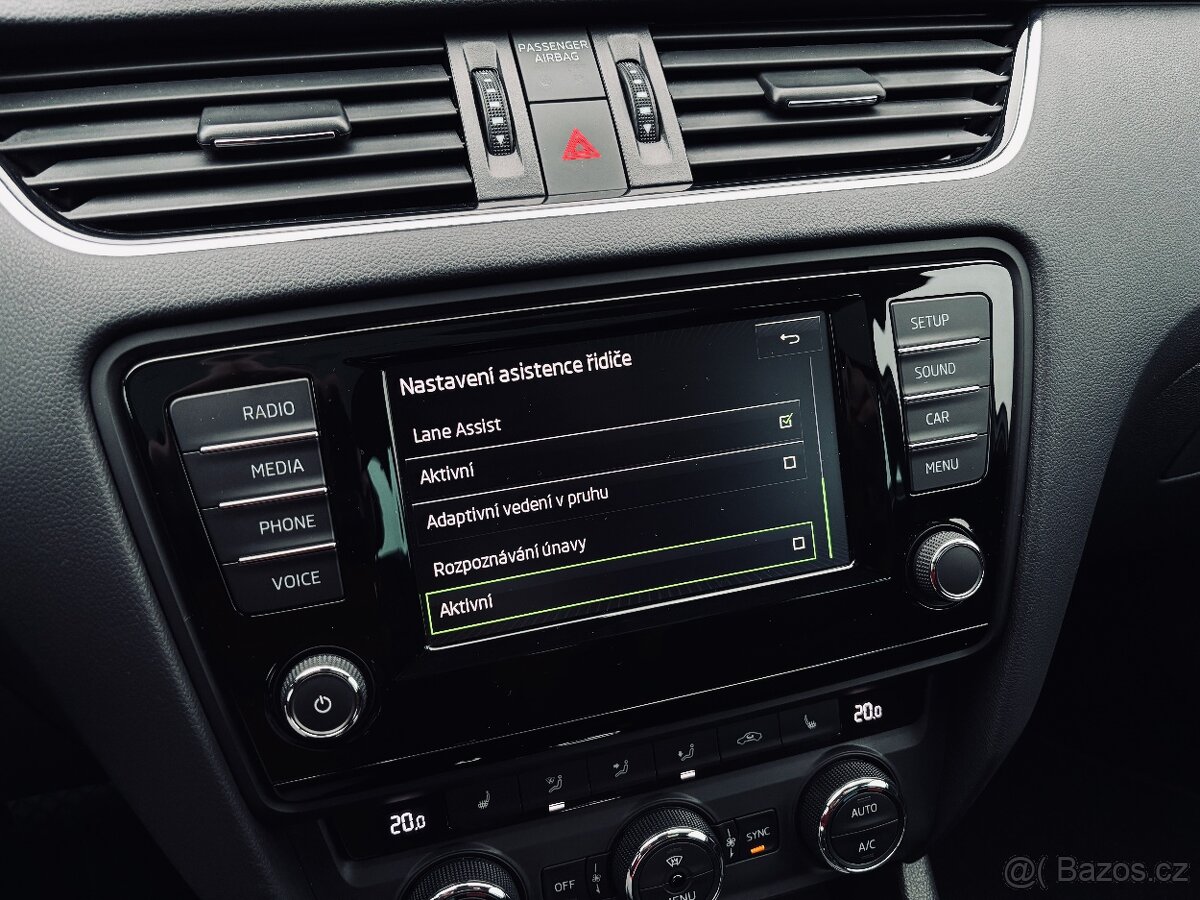 ŠKODA OCTAVIA COMBI III 2.0TDI 110KW DSG STYLE 2016 - 13