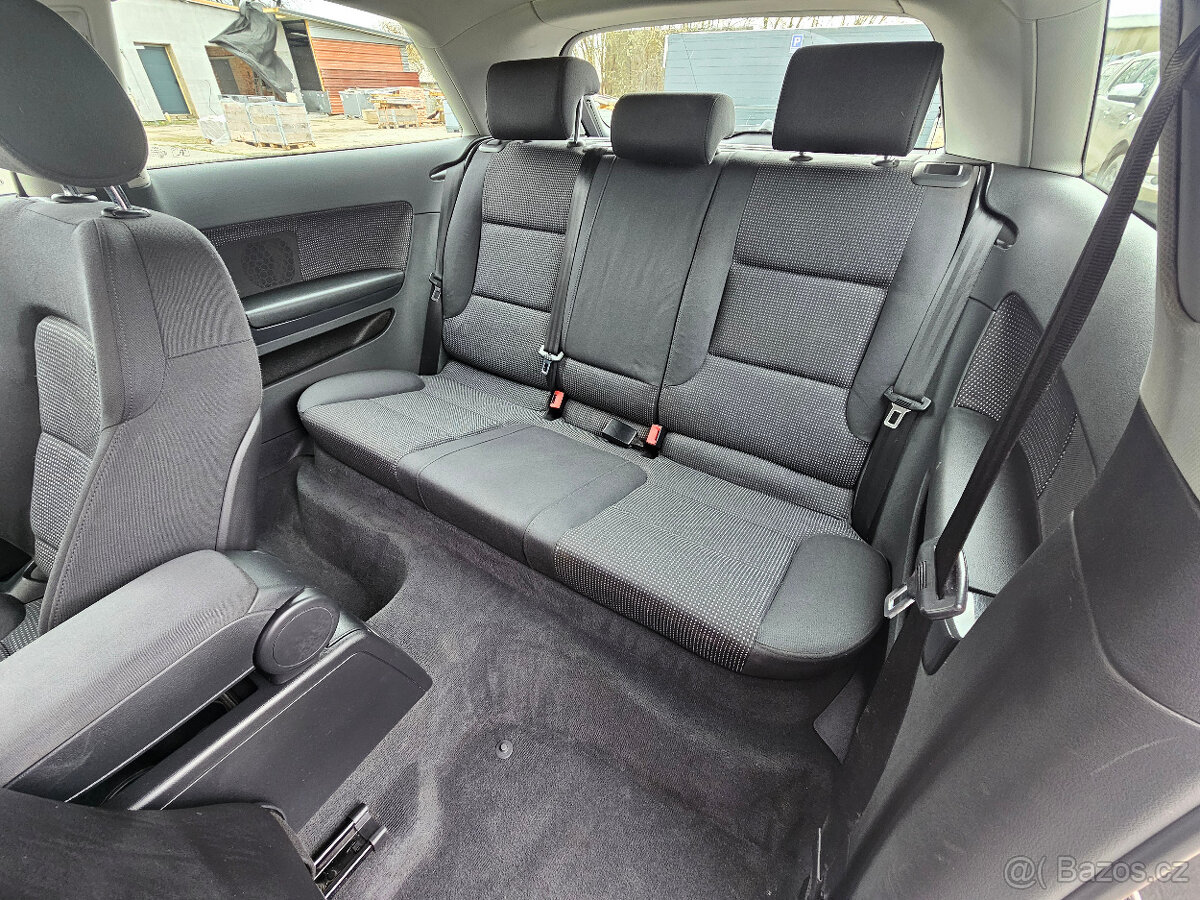 Audi A3 1.6 MPi 75 kW - 13