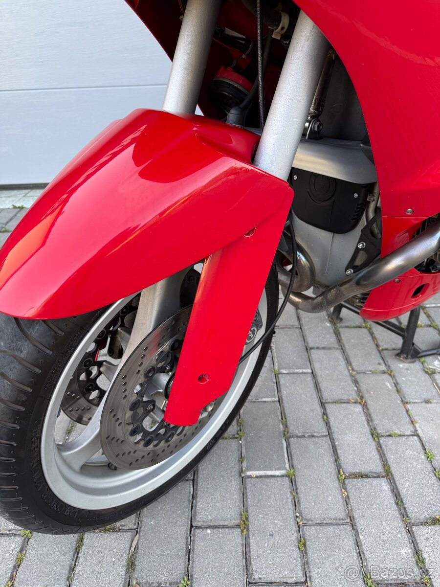 BMW R1100 RS - 13