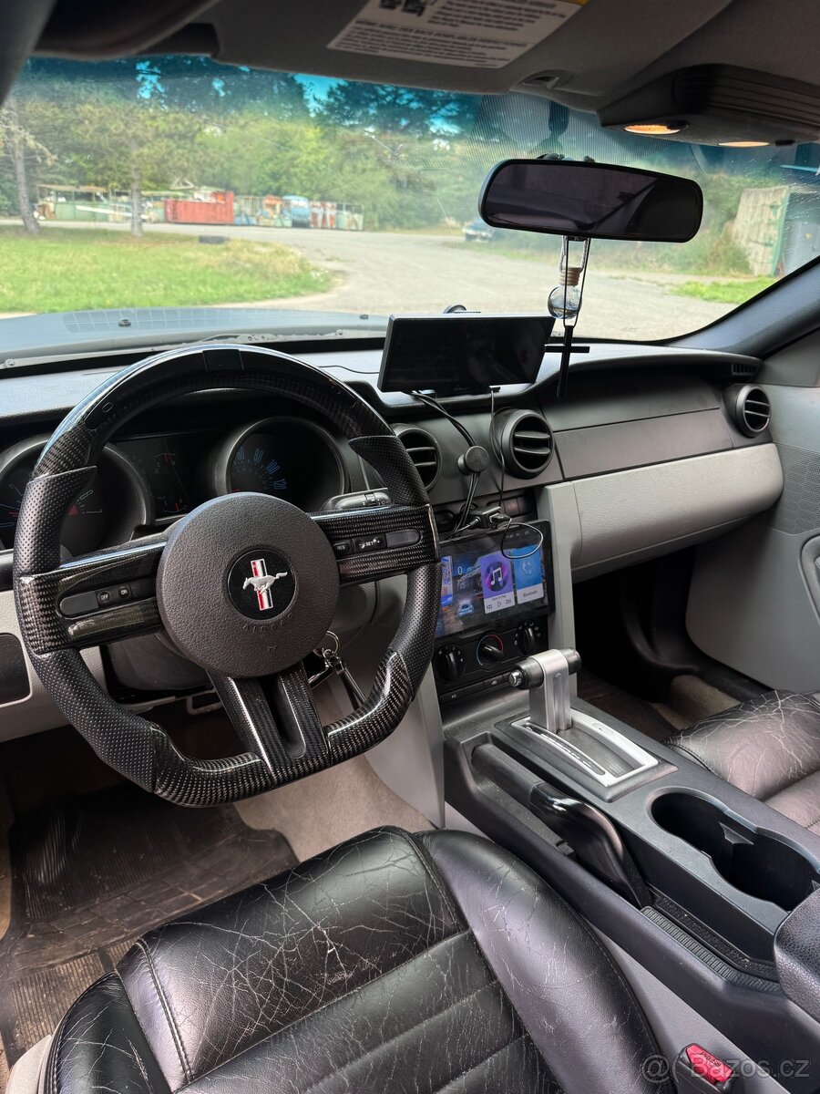 Ford Mustang 4.0 V6 - 13