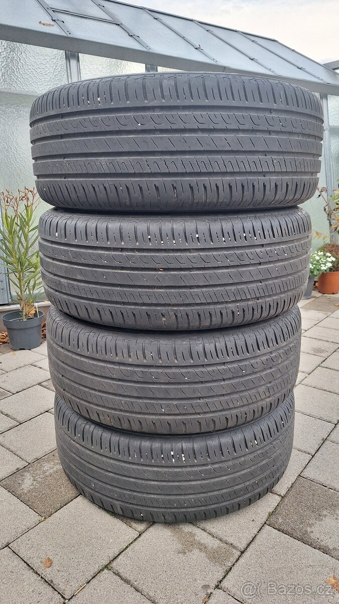 Alu kola Toyota 17" 5x114,3 letní pneu 215/55 R17 5-6mm - 13