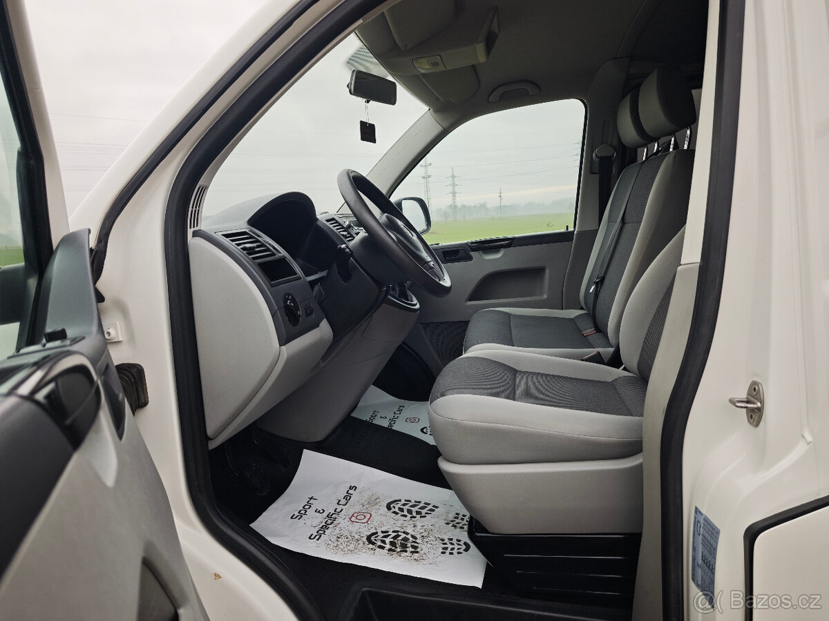VW Transporter T5.1,2.0TDI,manuál,2014,9 míst,200xxxkm - 13