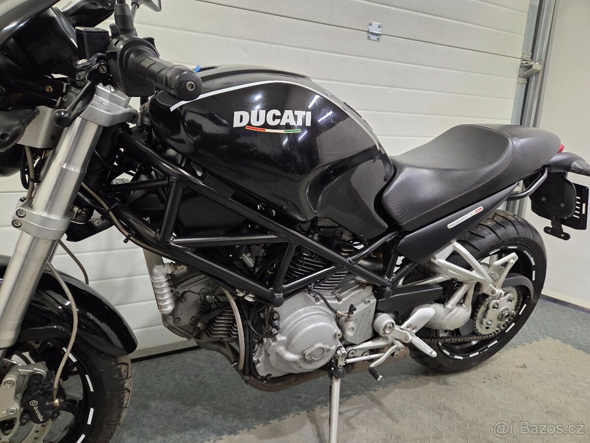 Ducati Monster S2R 800 - 13