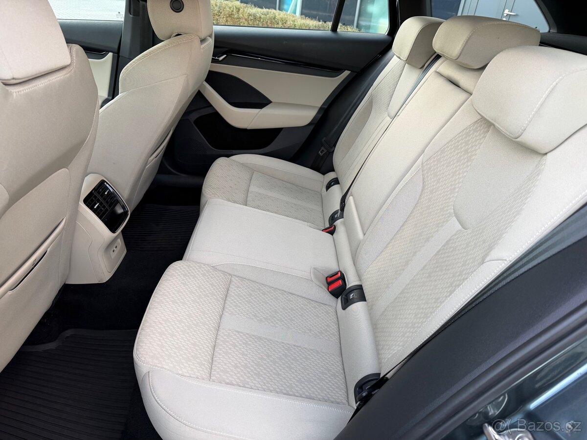 Škoda Octavia iV STYLE+ / 2021 / DPH / DCC - 13