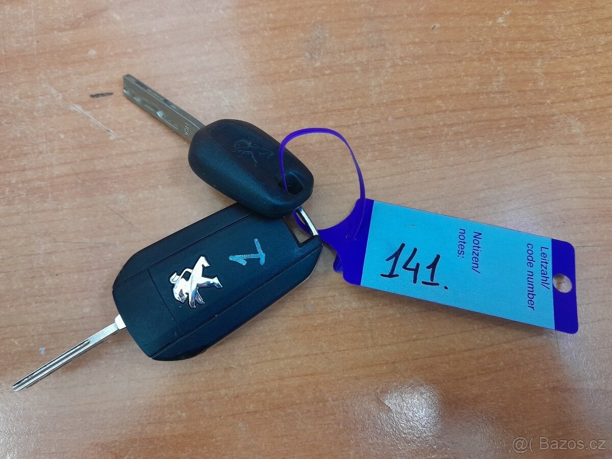 Peugeot 208 1.5 BLUE HDI-16V - 13