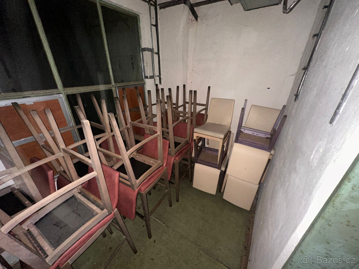 Prodáme vybavení restaurace - 13