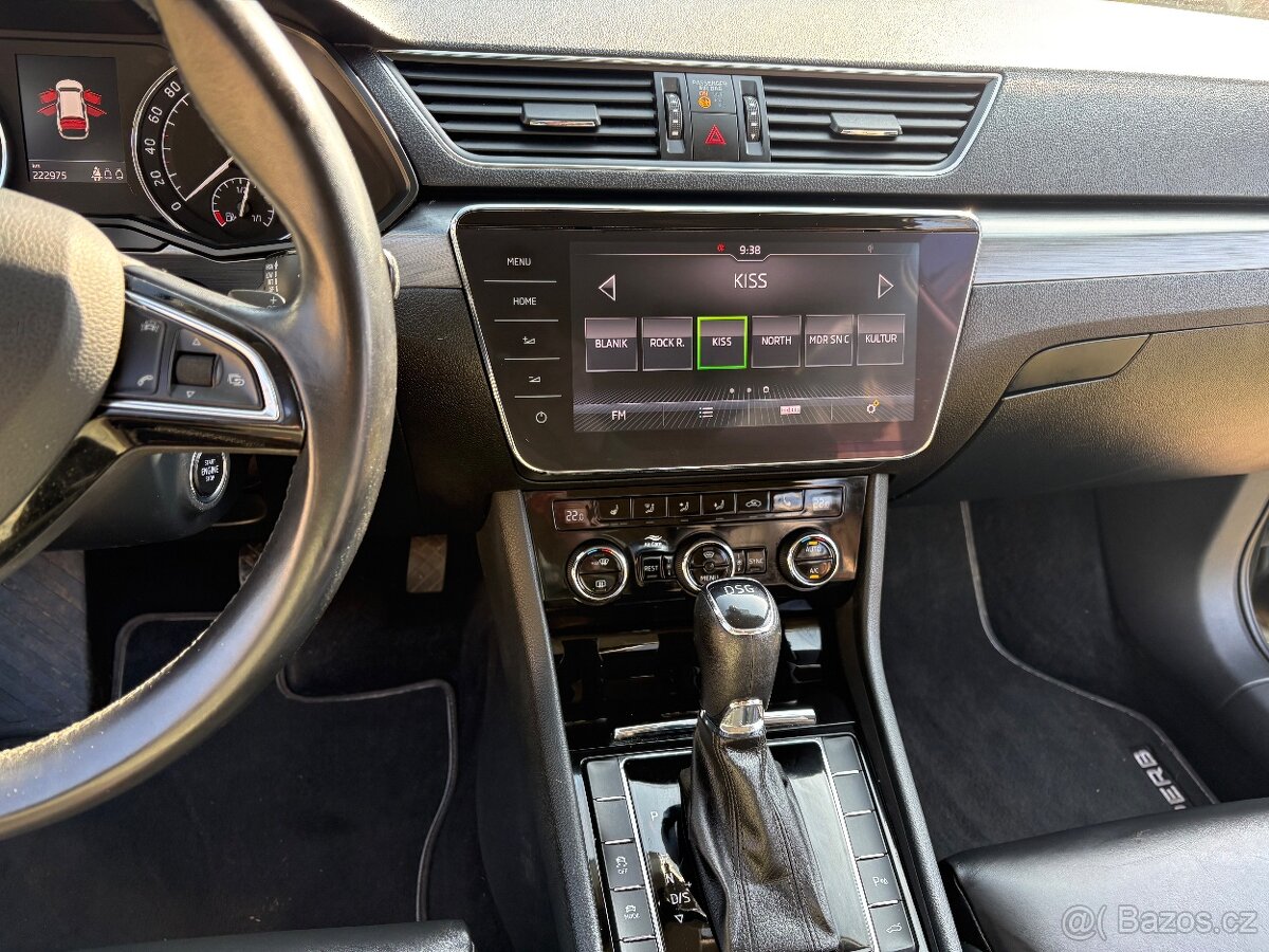 Škoda Superb combi 3 2019 - 13