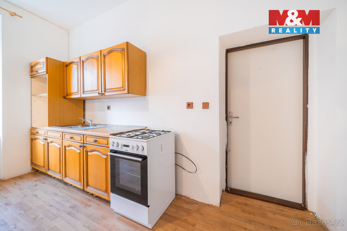 Prodej nájemního domu, 370 m², Aš, ul. Studentská - 13