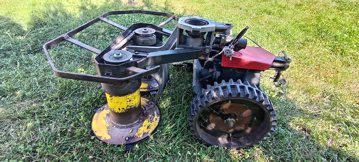 Sekačka JIKOV BDR 700 podvozek Robus - 13