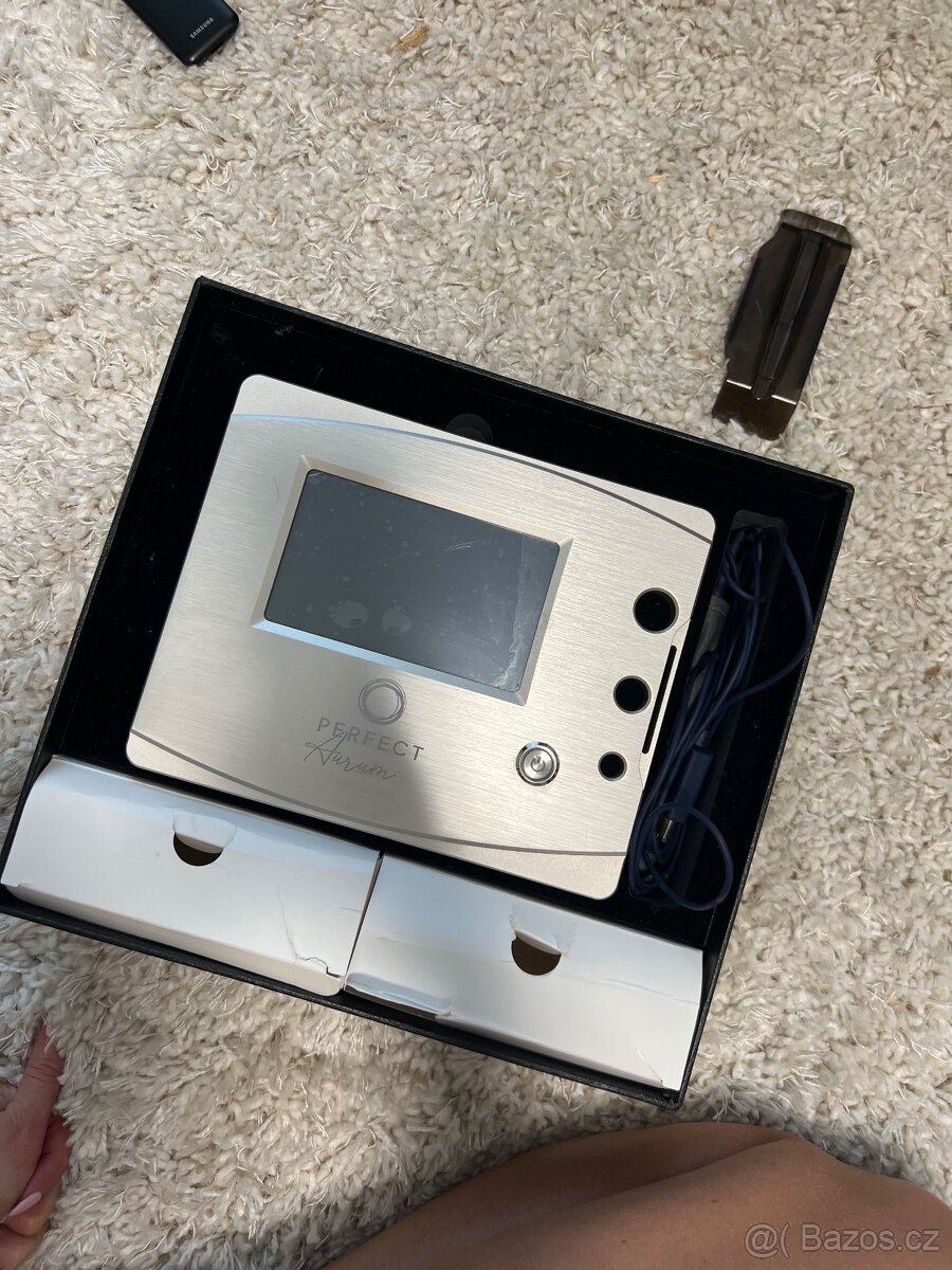 Přístroj na permanentní make-up Perfect Aurum + příslušenstv - 13