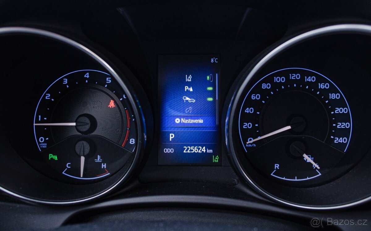 Toyota Auris 1.6i Automat LPG - 13