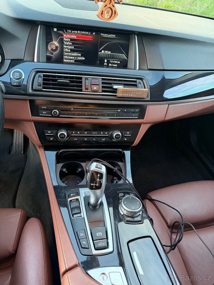 BMW 525d xDrive 160kw 2015 - 13