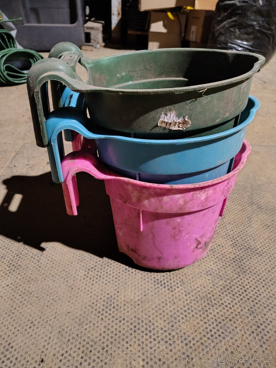 Výprodej koňských potřeb - 13