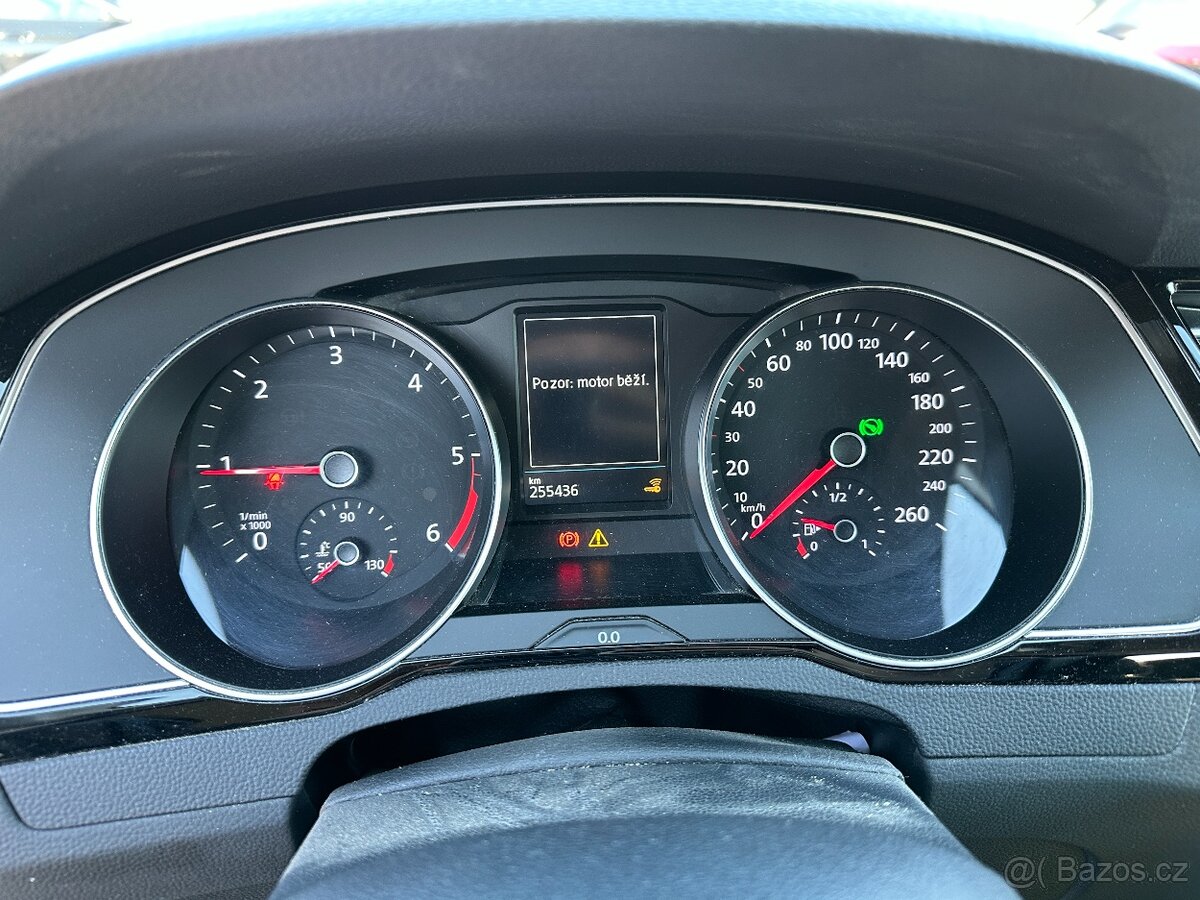 Volkswagen Passat 2021 - 13