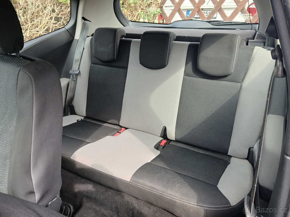 Renault Clio, 1.2i Klima 2012 Dobrá cena - 13