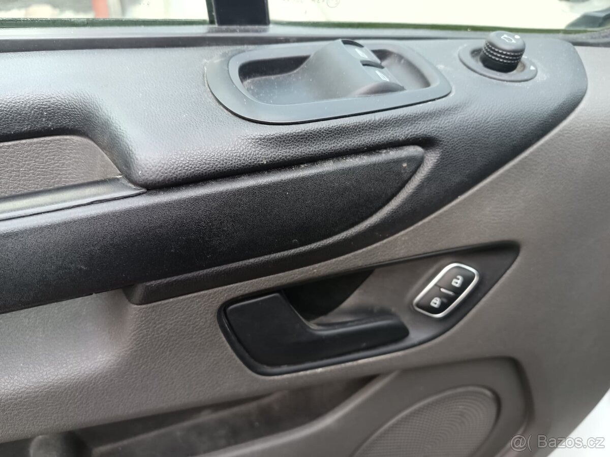FORD TRANSIT CUSTOM - NA PREDAJ - 13