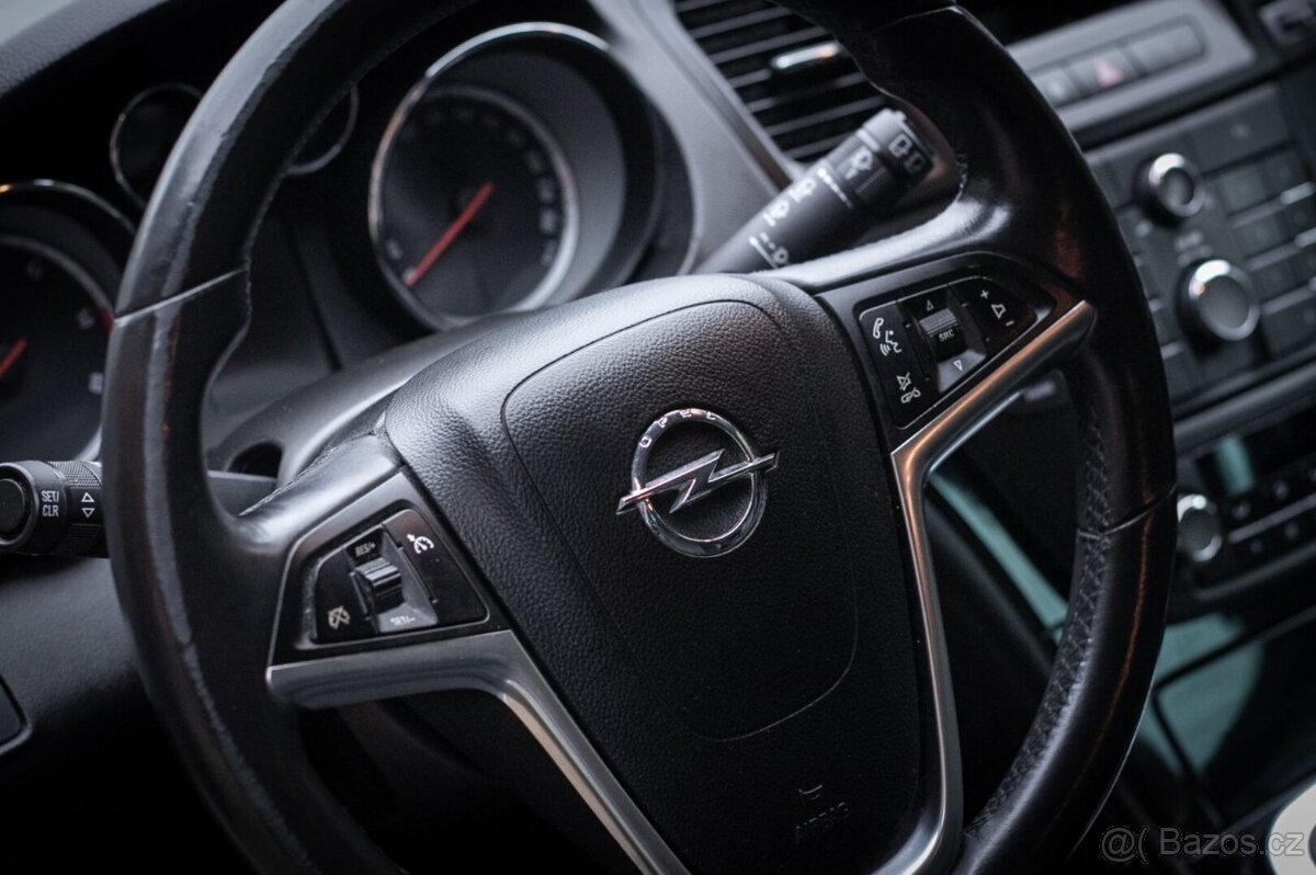 Opel Insignia 2.0 CDTI, 96kW - 13