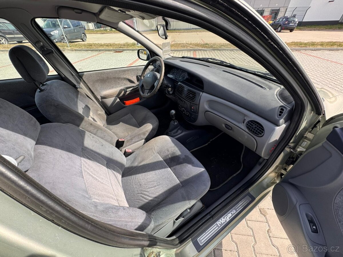 Renault Megane 1.4 70Kw - 13