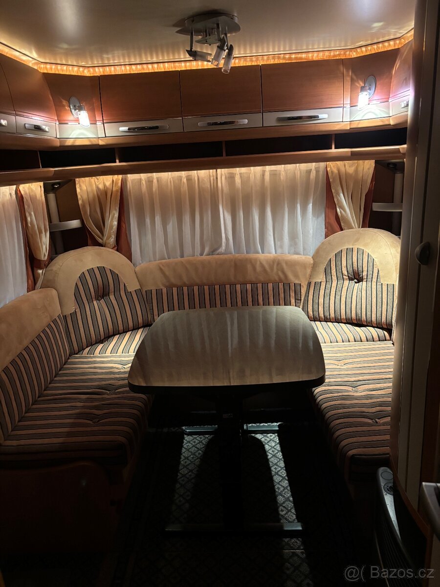 Karavan Hobby La Vita 495 max.1400 KG - 13