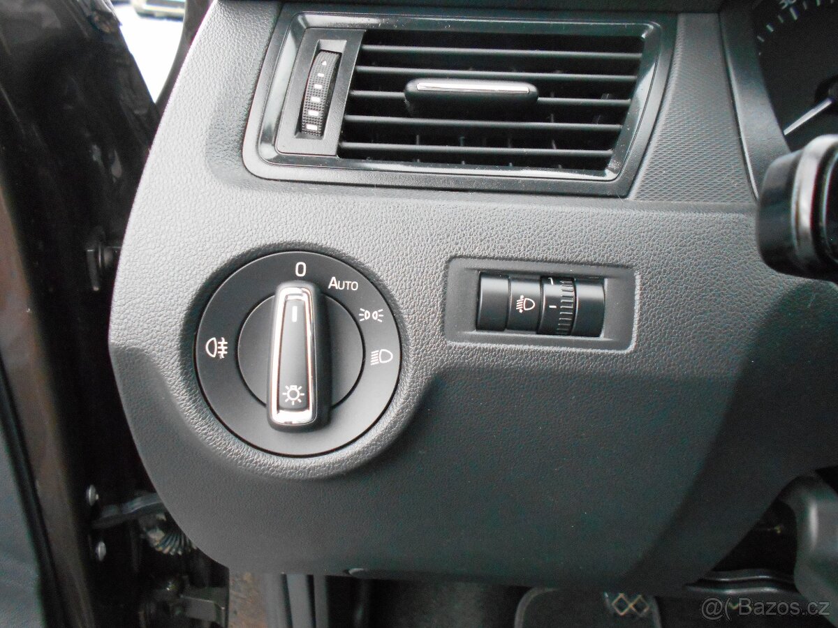 Škoda rapid 1.2 Tsi - 13